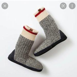 Roots Cabin Sock-Slippers